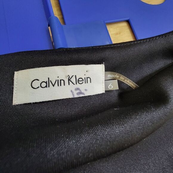 Calvin Klein Embellished Neck Long Sleeve Dress Black Gold Size 6 - Picture 3 of 12